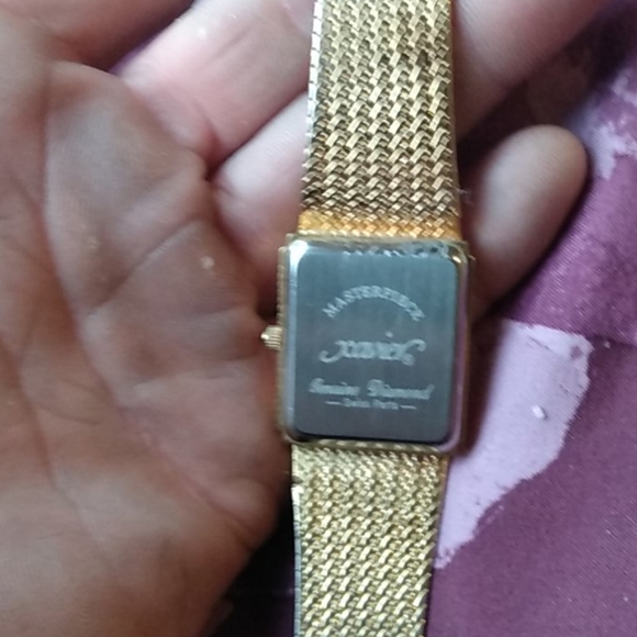 Watch - Picture 3 of 3